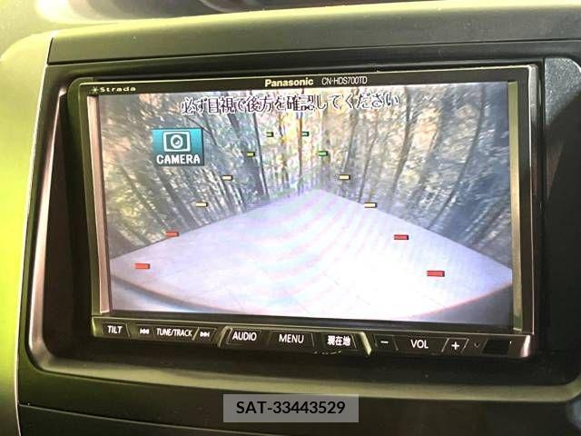 Toyota VOXY 2012-01 375855-3