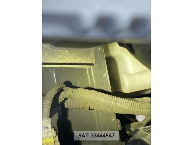 Toyota NOAH 2018-01 392842-28
