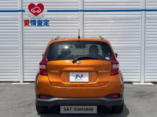 Nissan NOTE 2017-11 305421-15