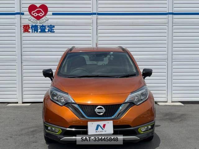 Nissan NOTE 2017-11 305421-14