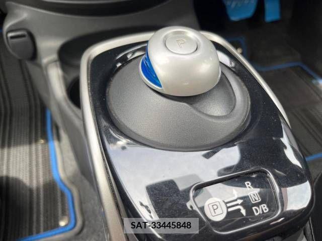 Nissan NOTE 2017-11 305421-19