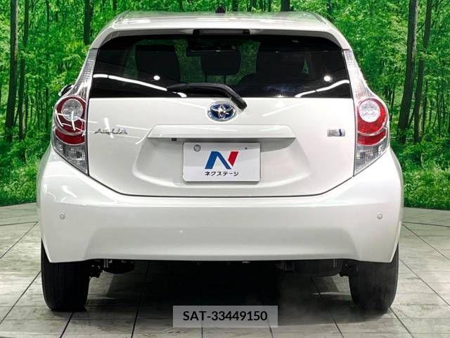 Toyota AQUA 2014-03 260528-15