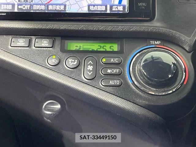 Toyota AQUA 2014-03 260528-6