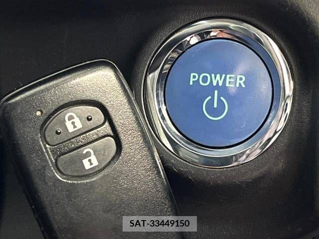 Toyota AQUA 2014-03 260528-5