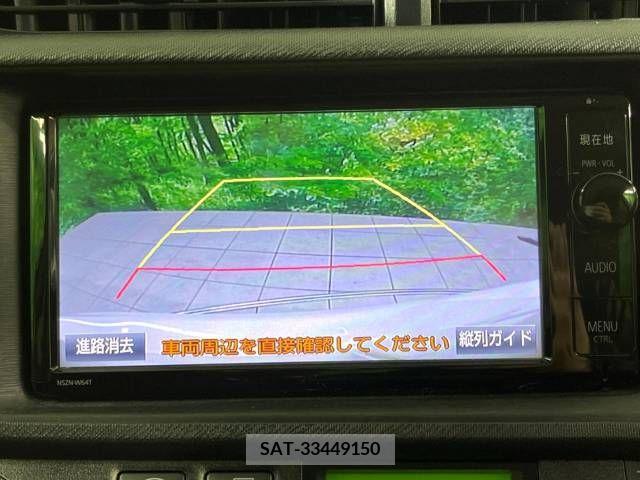 Toyota AQUA 2014-03 260528-3