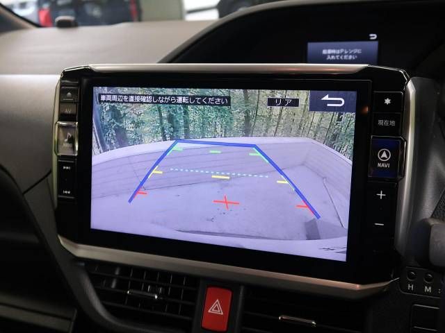 Toyota VOXY 2017-10 189564-6