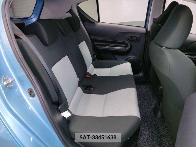 Toyota AQUA 2013-12 261276-9