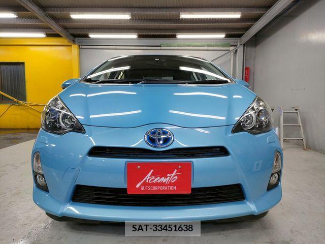 Toyota AQUA 2013-12 261276-16