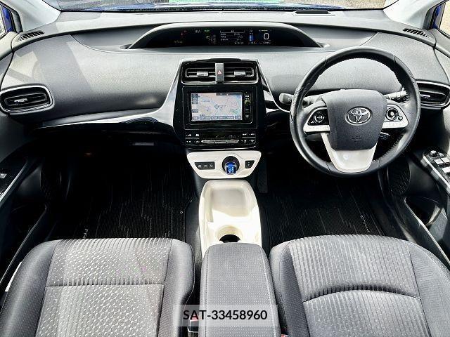 Toyota PRIUS 2016-05 322511-1