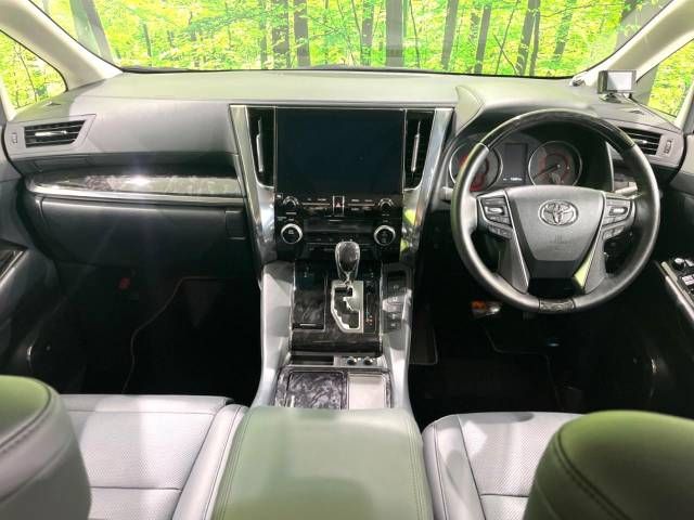 Toyota ALPHARD 2021-02 19619-1