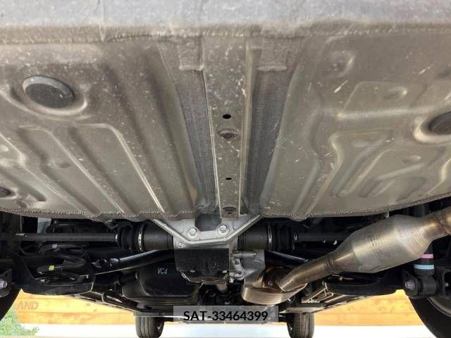 Toyota VOXY 2023-05 289325-19