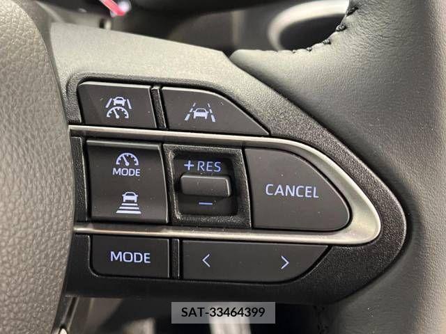 Toyota VOXY 2023-05 289325-5