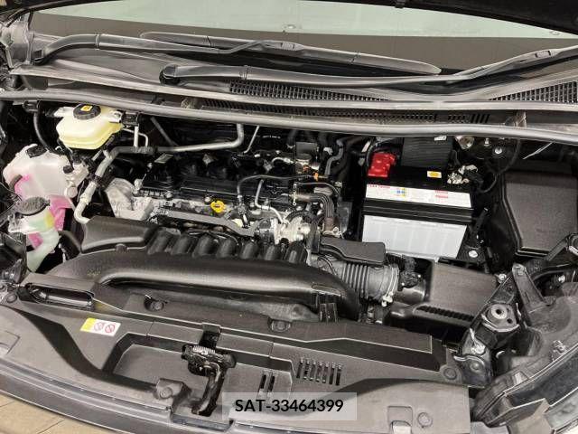 Toyota VOXY 2023-05 289325-18
