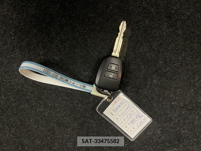 Toyota VITZ HYBRID 2018-10 370184-22