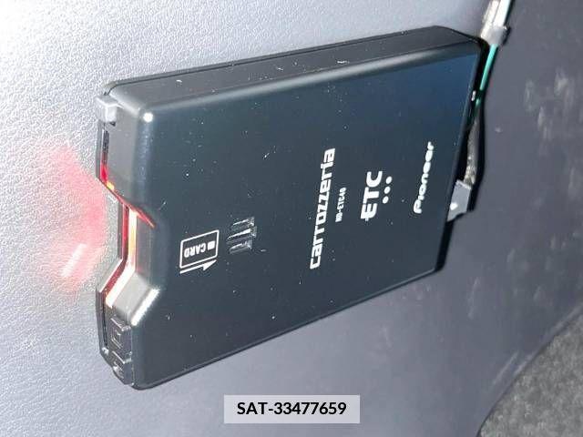 Nissan KICKS 2022-08 346189-6