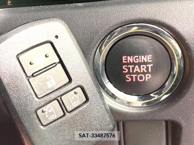 Toyota VOXY 2020-11 217538-6