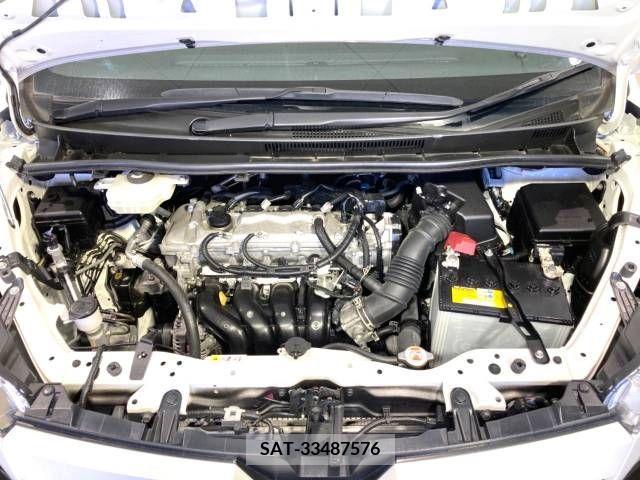 Toyota VOXY 2020-11 217538-18