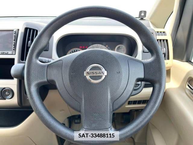 Nissan SERENA 2005-09 352650-7