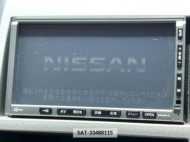 Nissan SERENA 2005-09 352650-2