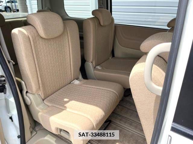 Nissan SERENA 2005-09 352650-10