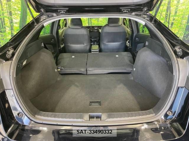 Toyota PRIUS 2020-03 245602-11