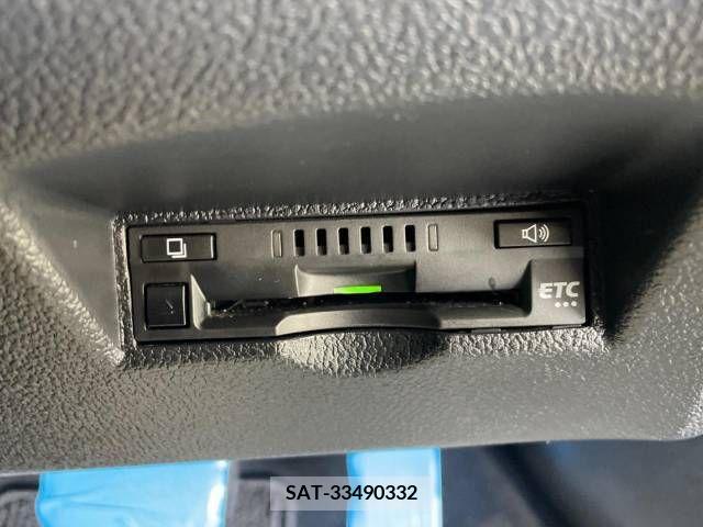 Toyota PRIUS 2020-03 245602-7