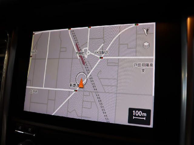 Porsche MACAN 2017-03 24334-8