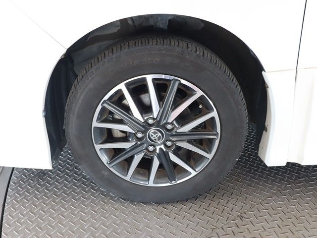 Toyota NOAH 2015-05 9382-19