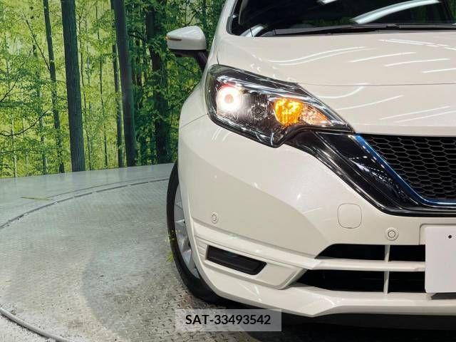 Nissan NOTE 2018-08 338933-12