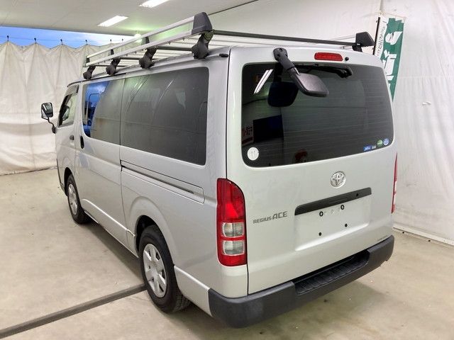 Toyota REGIUSACE VAN 2018-11 185572-2