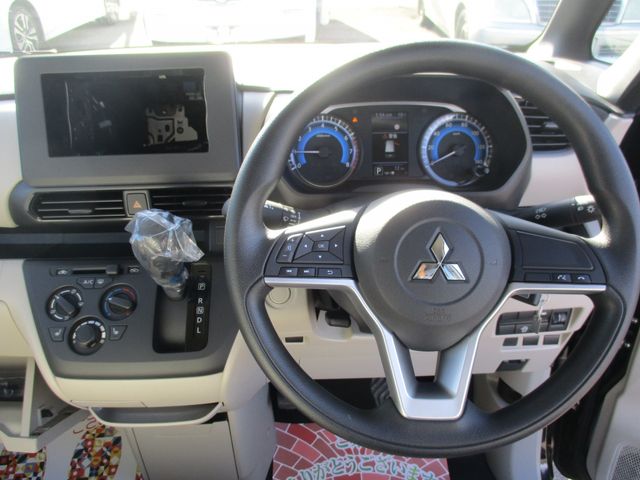 Mitsubishi EK SPACE 2023-09 28240-17
