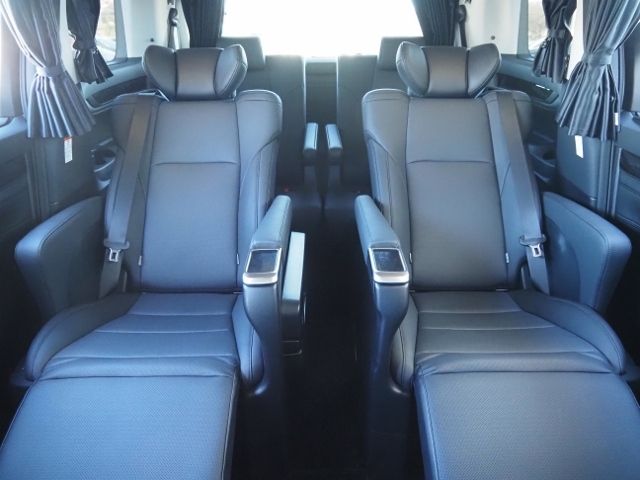 Toyota ALPHARD HYBRID 2021-02 181869-12