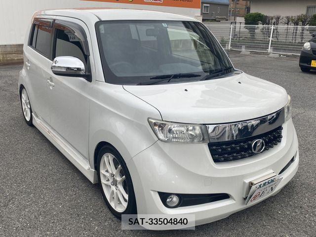 Toyota BB 2015-04 261624-5