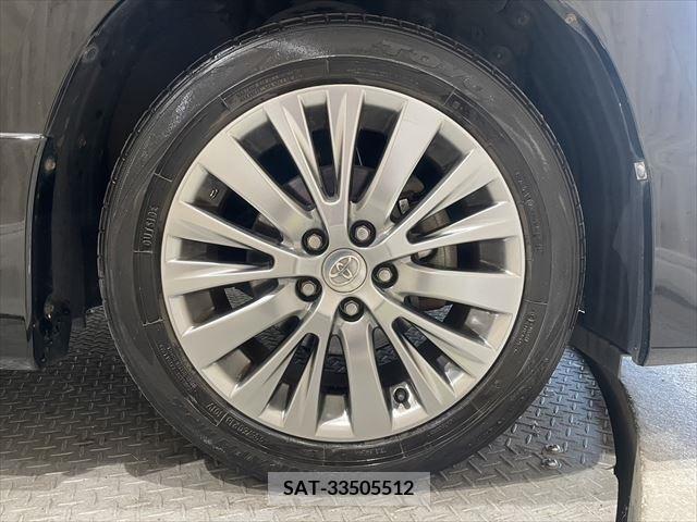 Toyota VELLFIRE 2012-11 218447-14
