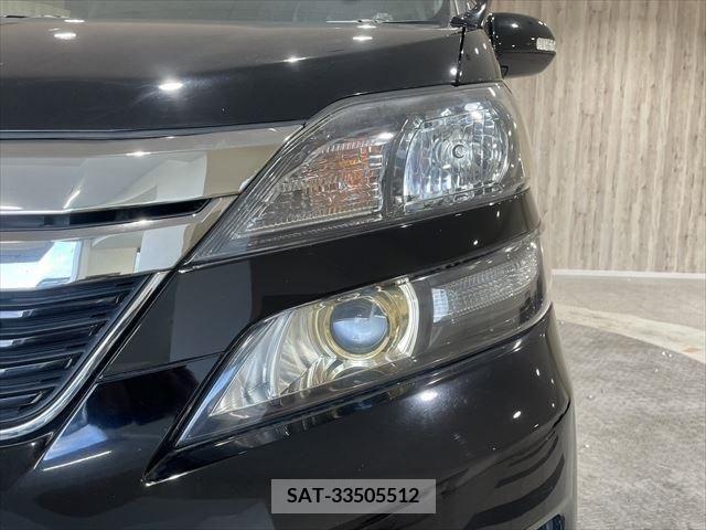 Toyota VELLFIRE 2012-11 218447-8