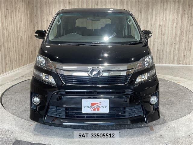 Toyota VELLFIRE 2012-11 218447-1