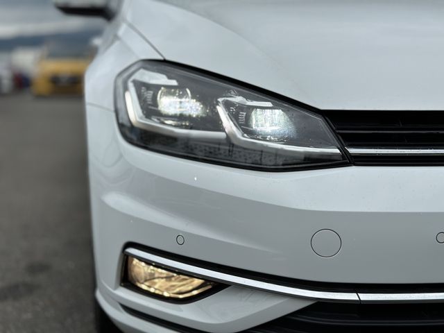 VolksWagen GOLF VARIANT 2020-11 13441-23