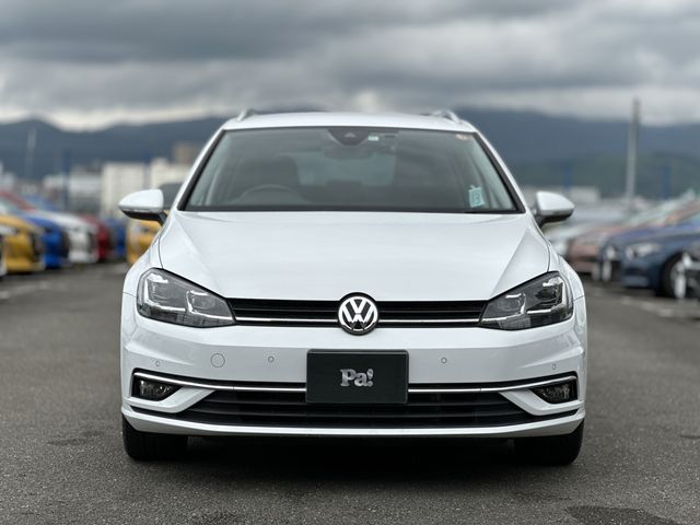 VolksWagen GOLF VARIANT 2020-11 13441-26