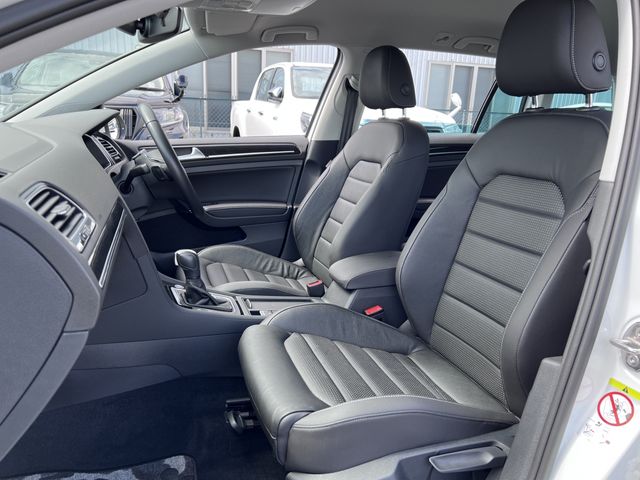 VolksWagen GOLF VARIANT 2020-11 13441-18