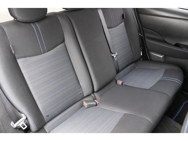 Nissan LEAF 2018-11 183102-13