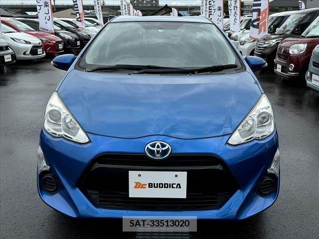 Toyota AQUA 2015-04 335520-8
