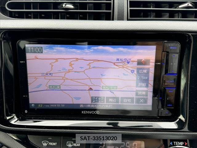 Toyota AQUA 2015-04 335520-3