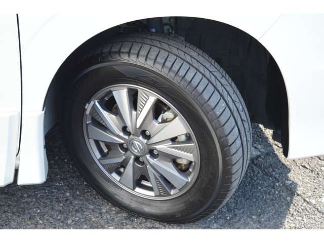 Nissan SERENA 2018-09 12461-19