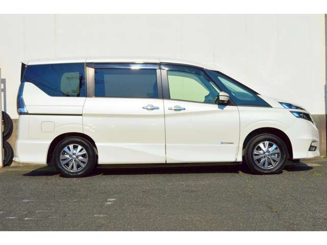 Nissan SERENA 2018-09 12461-1