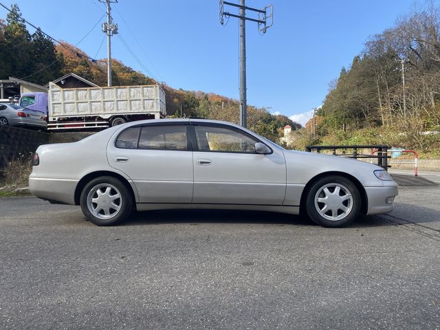 Toyota ARISTO 1993-03 185935-6