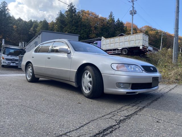 Toyota ARISTO 1993-03 185935-5