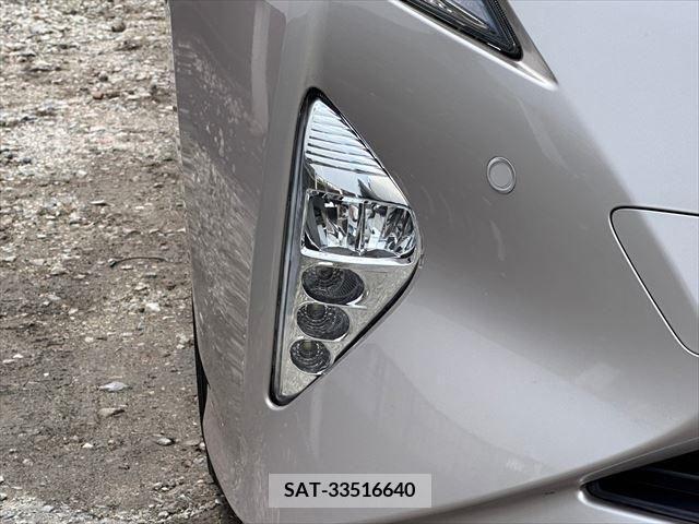 Toyota PRIUS 2017-03 223776-13