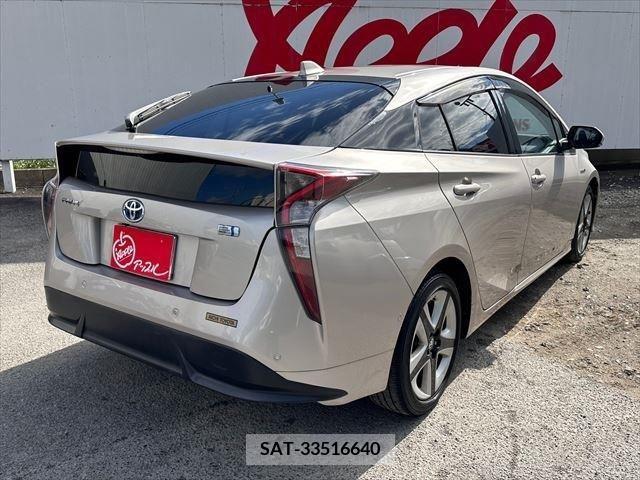 Toyota PRIUS 2017-03 223776-4