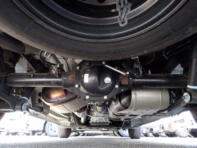 Nissan CARAVAN WAGON 2018-07 189952-28