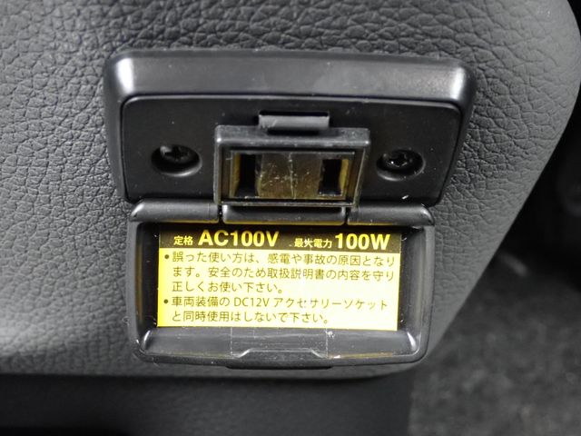 Nissan CARAVAN WAGON 2018-07 189952-13